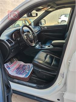 جیپ گراند شیرۆکی